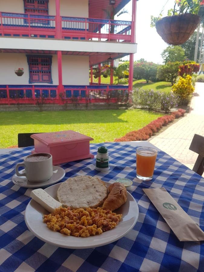 Hotel Arrayanes Del Quindio Монтенегро Экстерьер фото