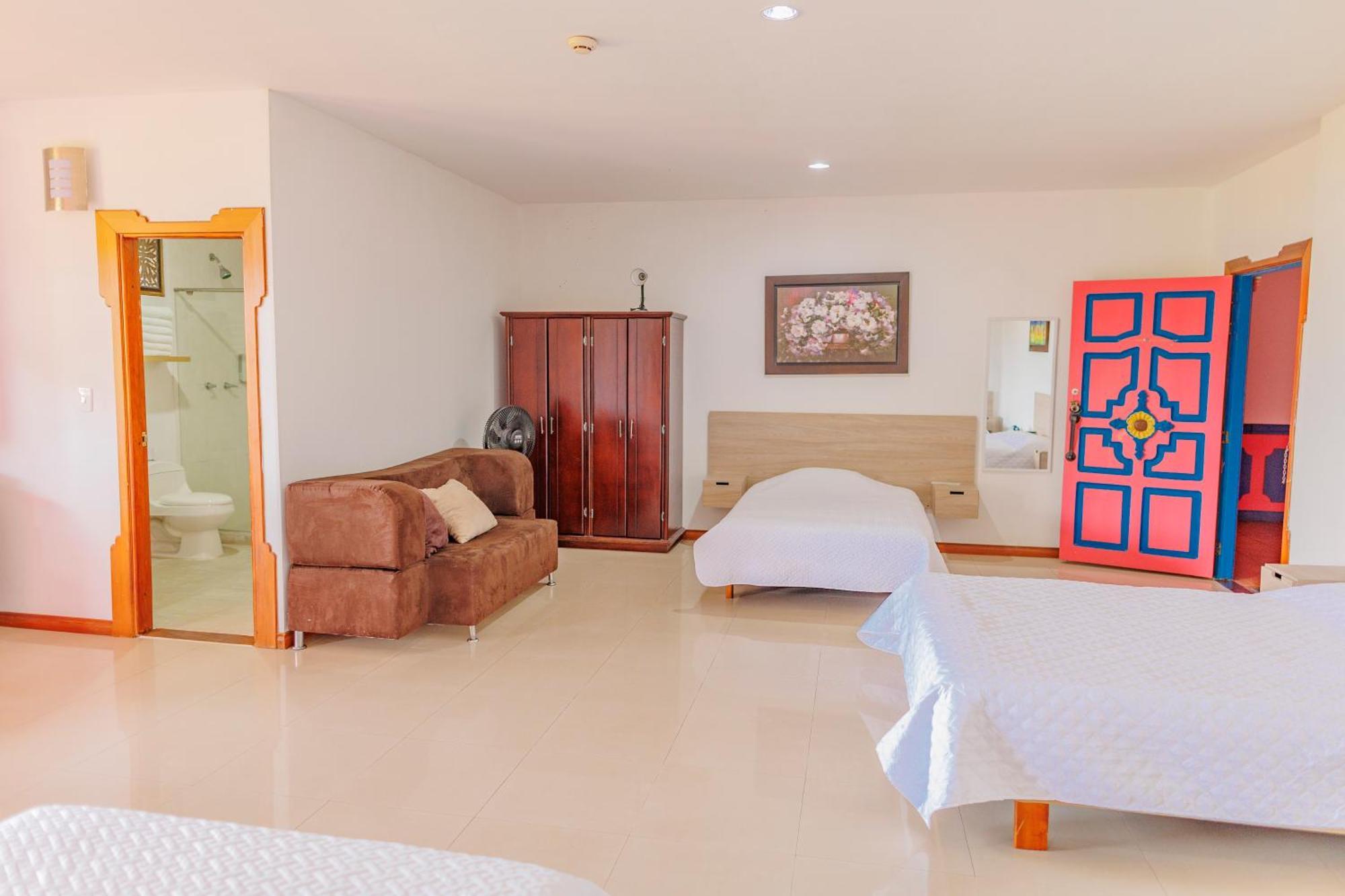 Hotel Arrayanes Del Quindio Монтенегро Экстерьер фото