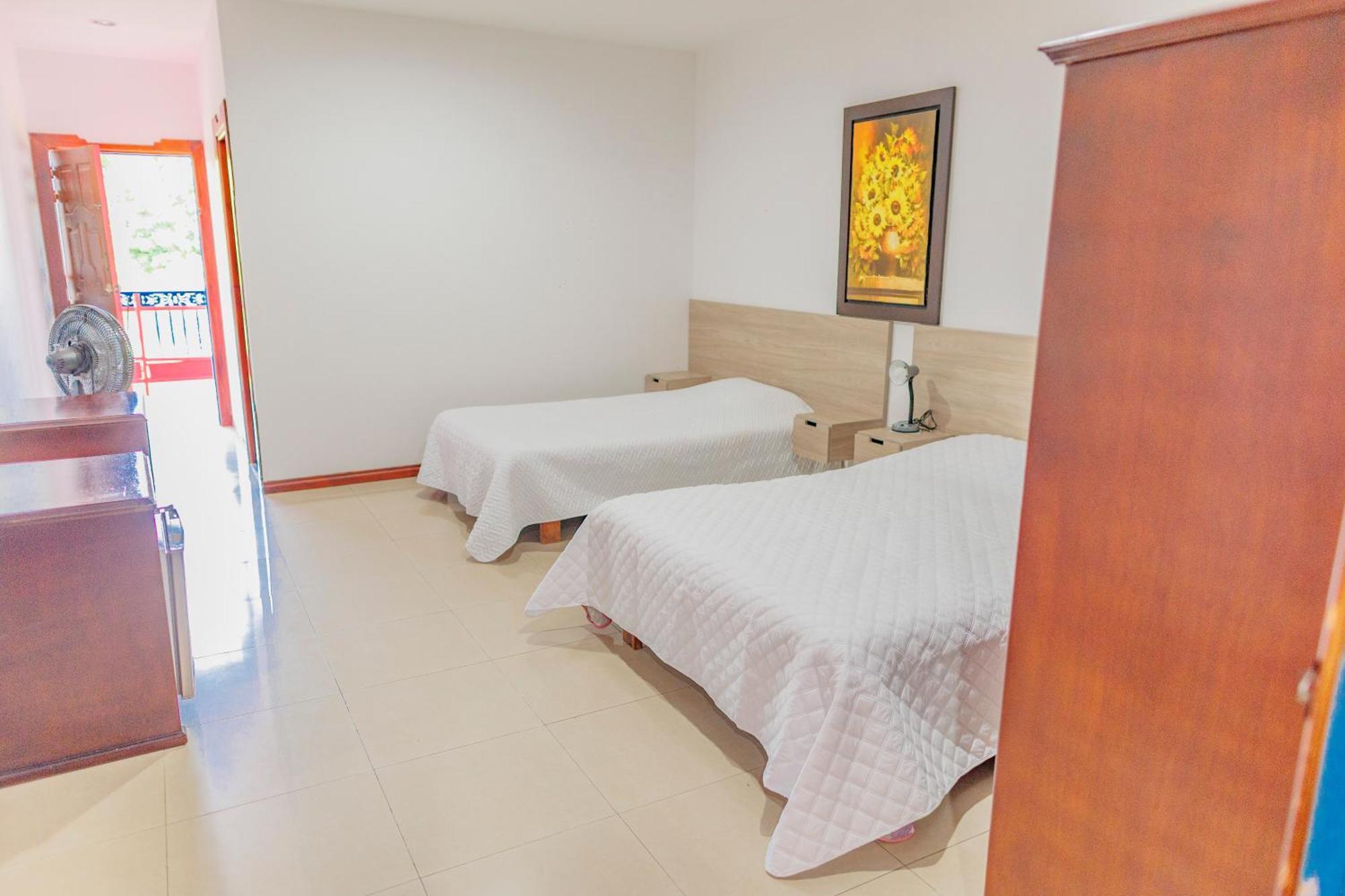 Hotel Arrayanes Del Quindio Монтенегро Экстерьер фото